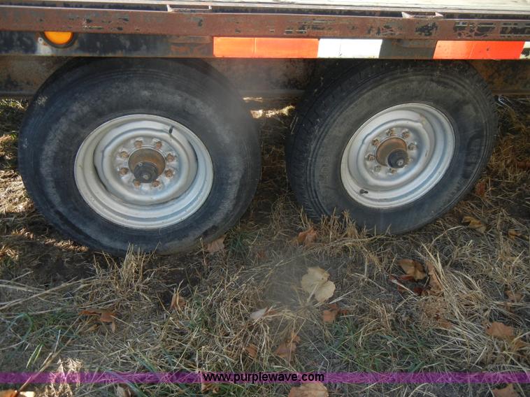 image for item D4661 1998 Oklahoma 35.5' gooseneck trailer