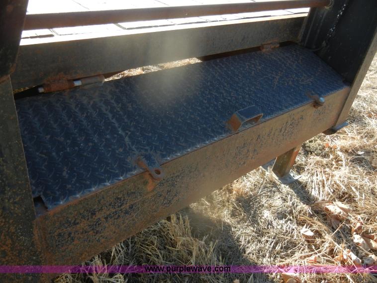 image for item D4661 1998 Oklahoma 35.5' gooseneck trailer