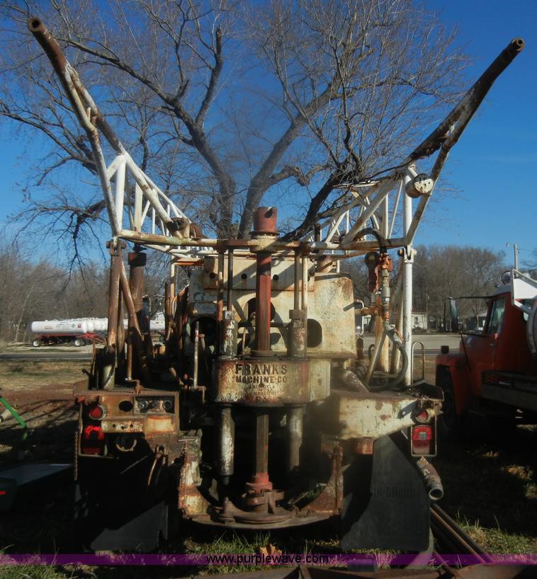image for item D4688 1972 Ford 750 Franks test FA drilling rig