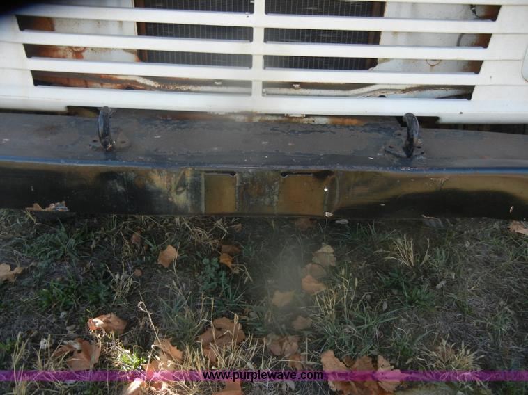 image for item D4688 1972 Ford 750 Franks test FA drilling rig