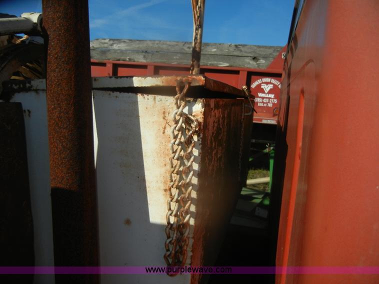 image for item D4688 1972 Ford 750 Franks test FA drilling rig