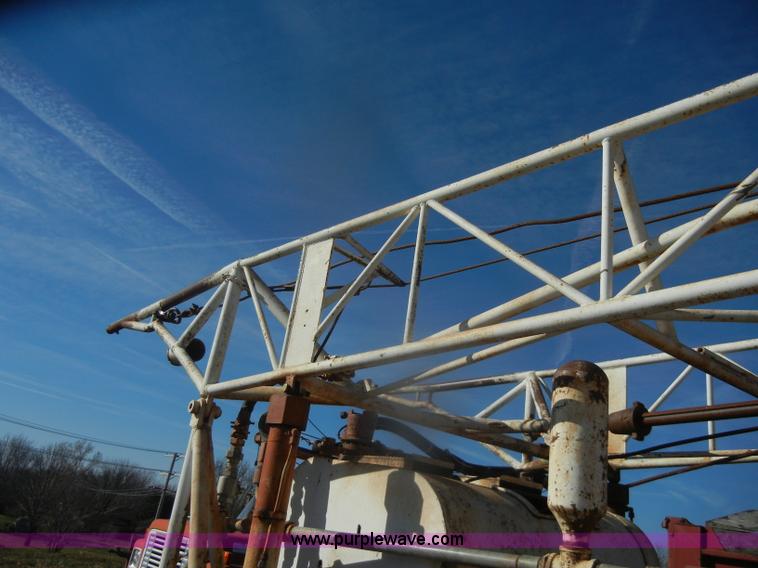 image for item D4688 1972 Ford 750 Franks test FA drilling rig