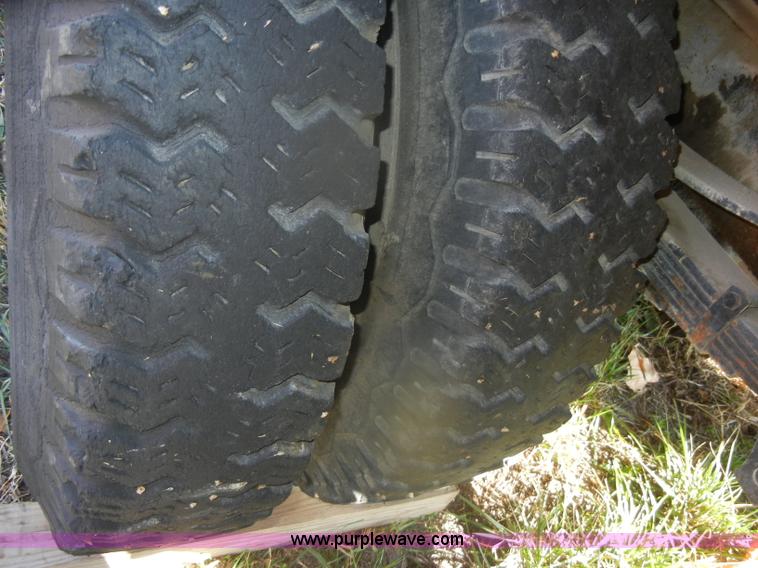 image for item D4688 1972 Ford 750 Franks test FA drilling rig