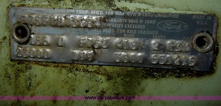 image for item D4688 1972 Ford 750 Franks test FA drilling rig