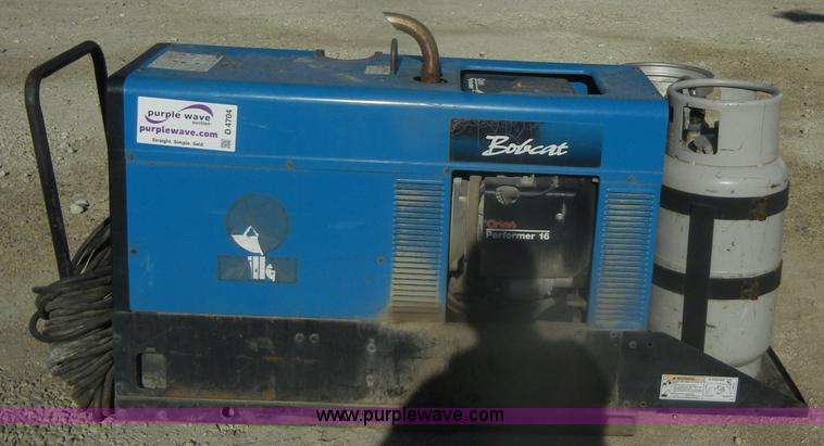 image for item D4704 Miller Bobcat 225 propane welder/generator