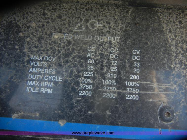 image for item D4704 Miller Bobcat 225 propane welder/generator