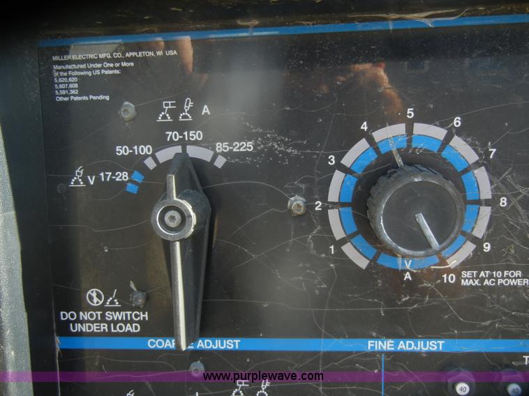 image for item D4704 Miller Bobcat 225 propane welder/generator