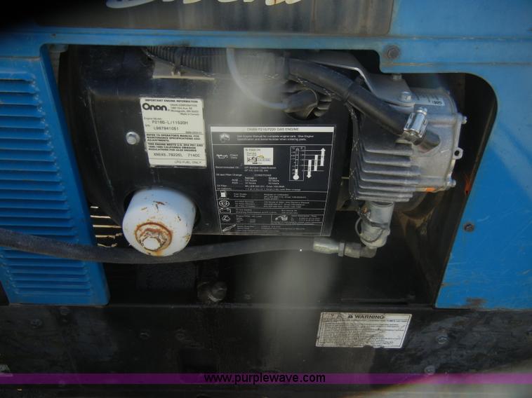 image for item D4704 Miller Bobcat 225 propane welder/generator