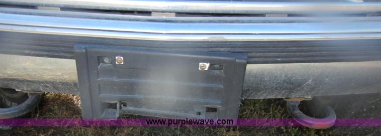 image for item D4705 1998 Chevrolet Silverado 3500 pickup truck