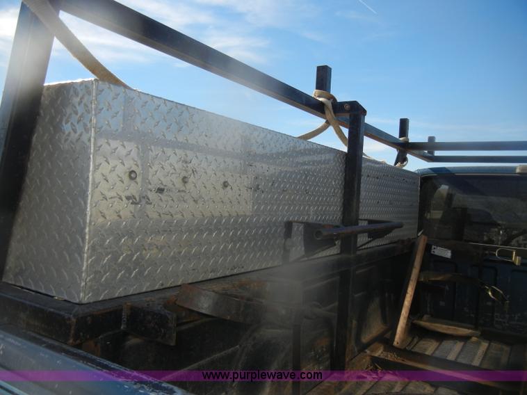 image for item D4706 1992 GMC Sierra 3500 SLE pickup truck