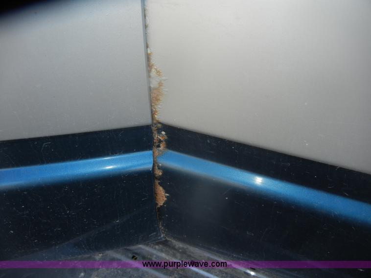 image for item D4706 1992 GMC Sierra 3500 SLE pickup truck