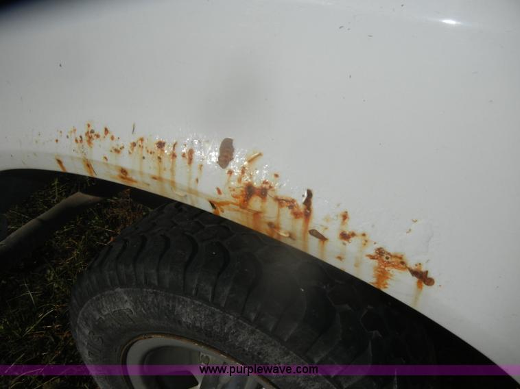 image for item D4708 1996 Ford F150 XL pickup truck