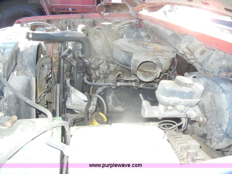 image for item D4709 1992 Ford F350 service truck