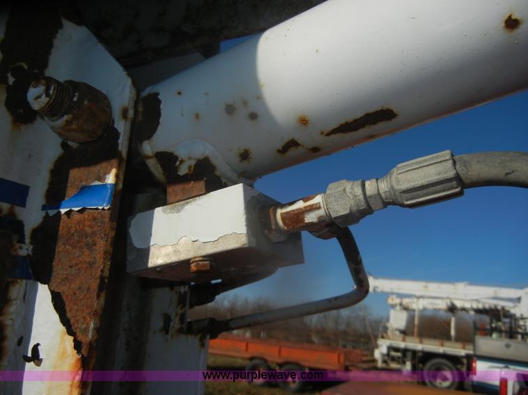 image for item D4709 1992 Ford F350 service truck