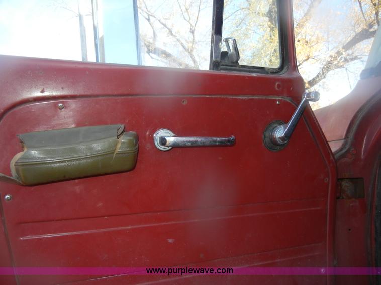 image for item D4710 1974 International Loadstar F1800 truck with dump bed