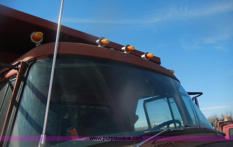 image for item D4710 1974 International Loadstar F1800 truck with dump bed