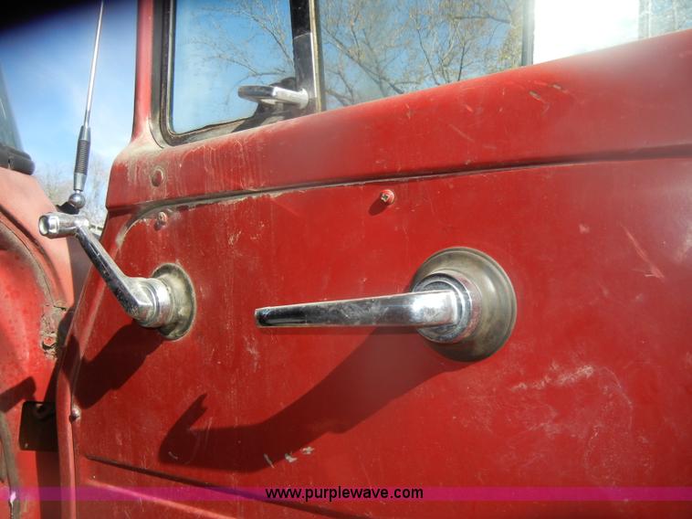 image for item D4710 1974 International Loadstar F1800 truck with dump bed