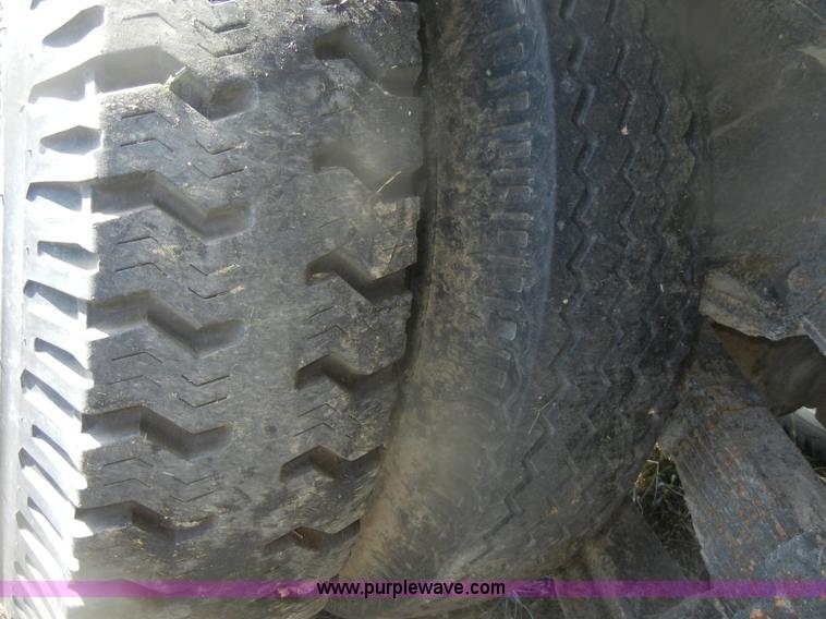 image for item D4710 1974 International Loadstar F1800 truck with dump bed