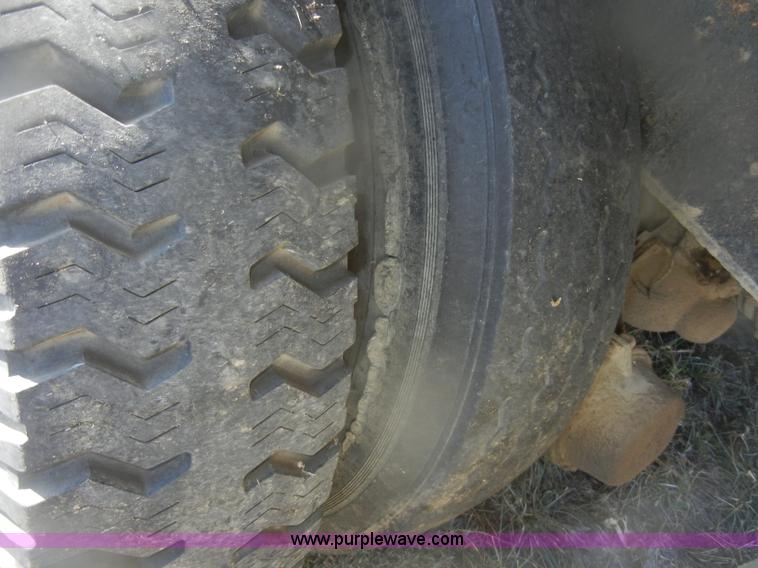 image for item D4710 1974 International Loadstar F1800 truck with dump bed