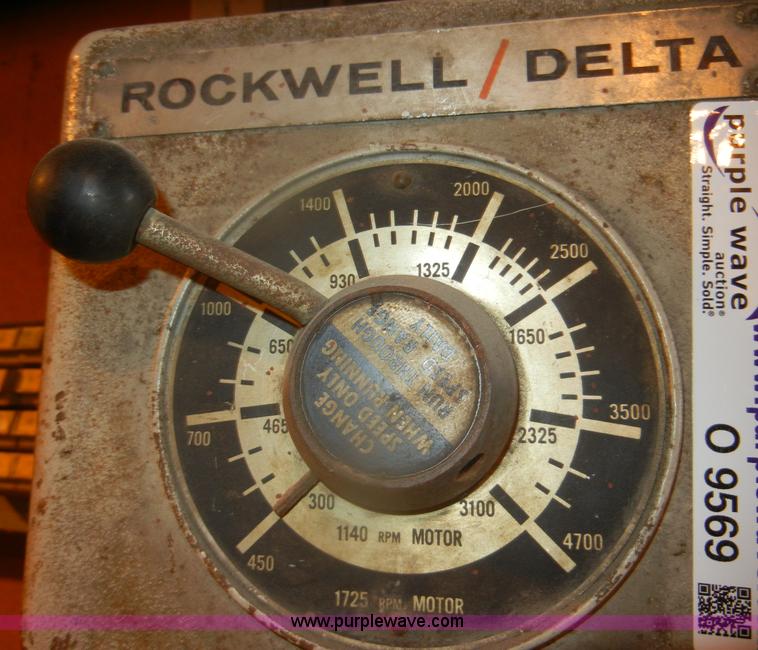 image for item O9569 Rockwell Delta drill press