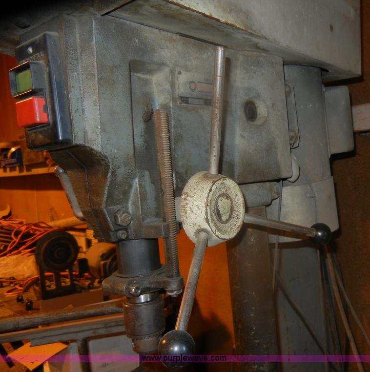 image for item O9569 Rockwell Delta drill press