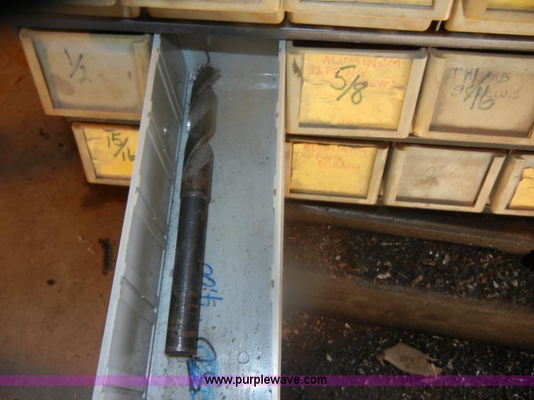 image for item O9569 Rockwell Delta drill press