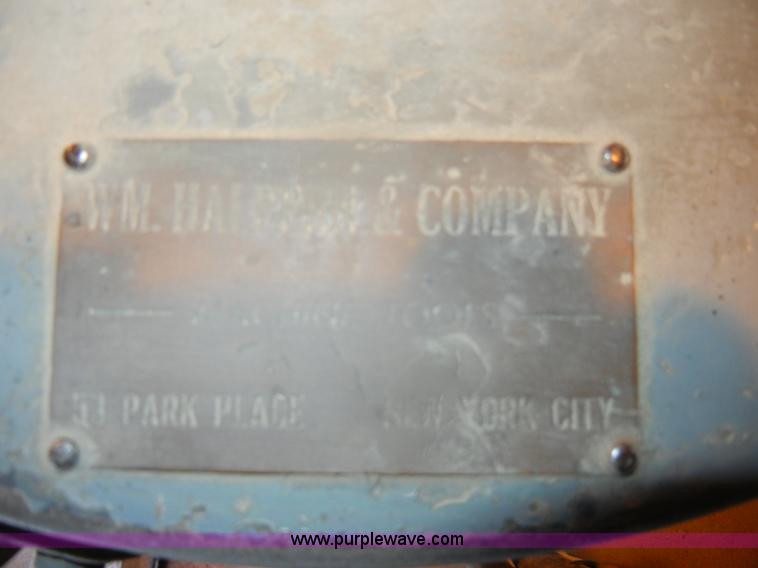 image for item O9570 Wells metal band saw