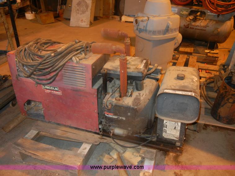 image for item O9604 Lincoln arc welder
