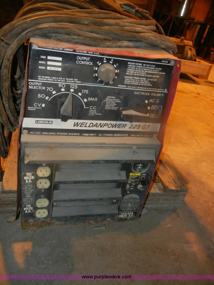 image for item O9604 Lincoln arc welder