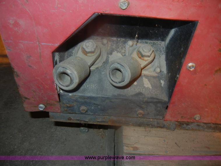 image for item O9604 Lincoln arc welder
