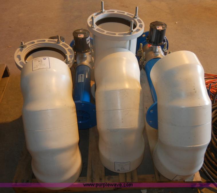 image for item O9732 Assorted irrigation items