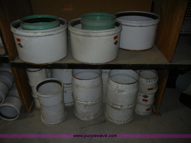 image for item T9508 Assorted irrigation equipment
