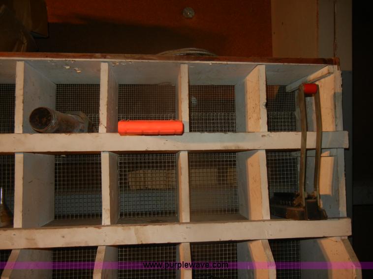 image for item T9520 Assorted metal pieces