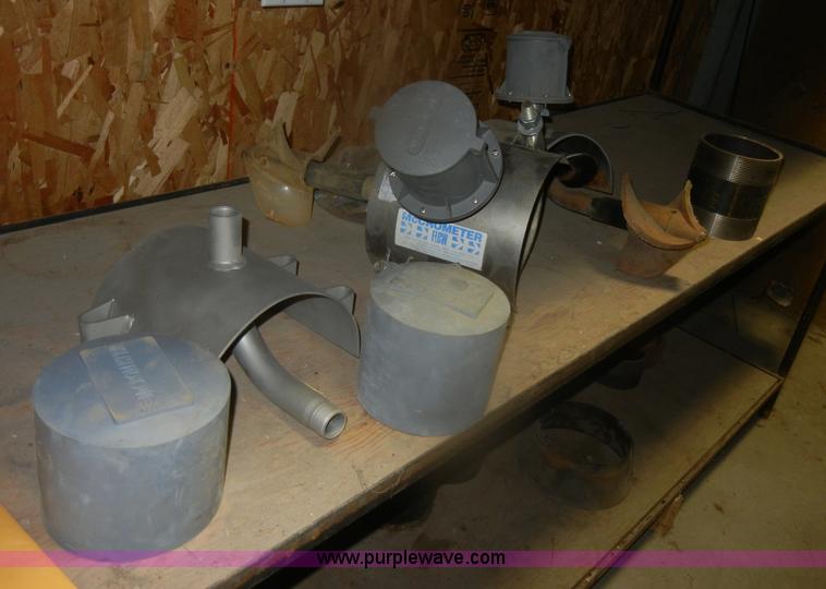 image for item T9521 Assorted irrigation equipment