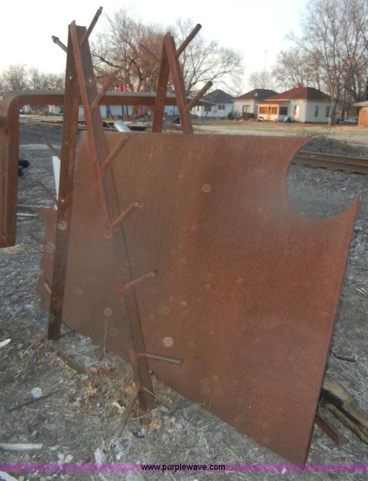 image for item T9523 Assorted iron