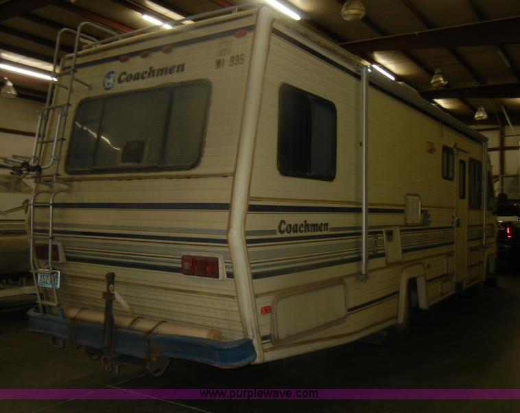 image for item D4049 1988 Chevrolet Coachmen Catalina motorhome RV