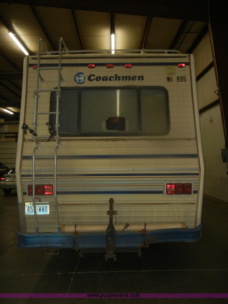 image for item D4049 1988 Chevrolet Coachmen Catalina motorhome RV