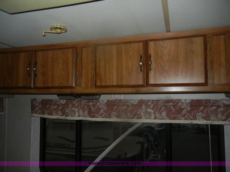image for item D4049 1988 Chevrolet Coachmen Catalina motorhome RV