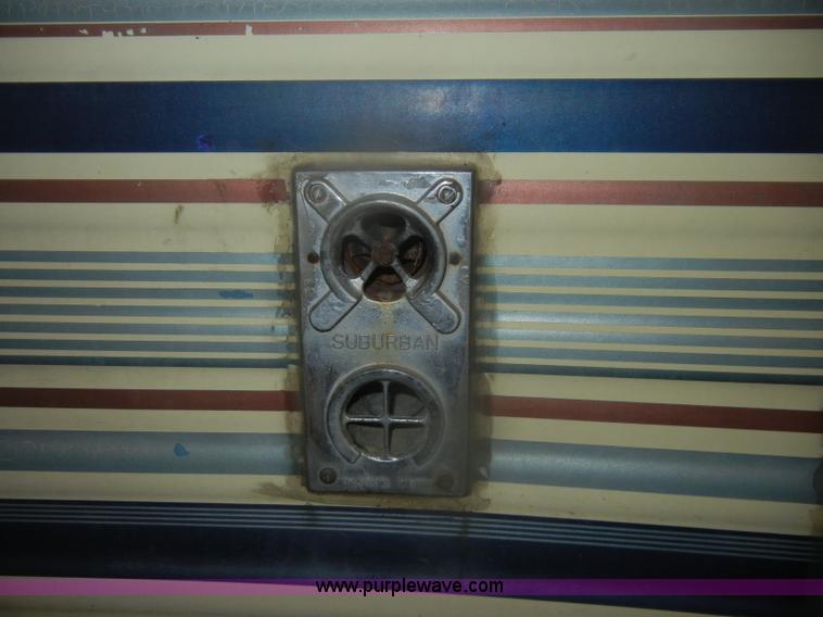 image for item D4049 1988 Chevrolet Coachmen Catalina motorhome RV