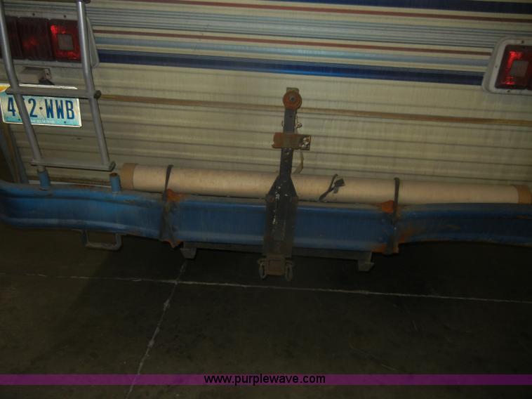 image for item D4049 1988 Chevrolet Coachmen Catalina motorhome RV