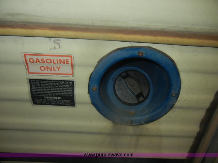 image for item D4049 1988 Chevrolet Coachmen Catalina motorhome RV