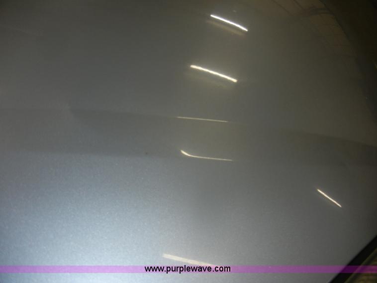 image for item D4679 2004 Ford Taurus SES