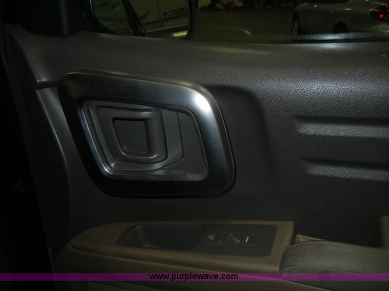 image for item D4681 2006 Honda Ridgeline RT pickup truck <br />Non-repairable title, parts only