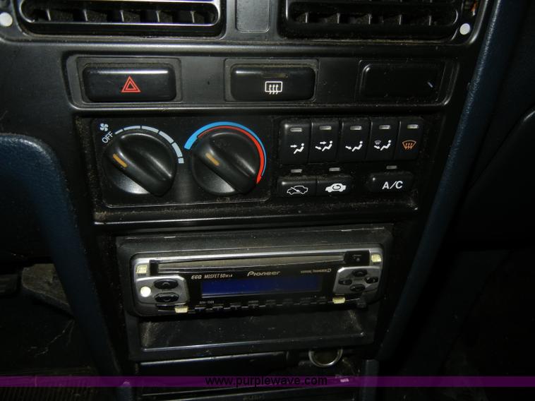 image for item D4682 1993 Honda Accord LX