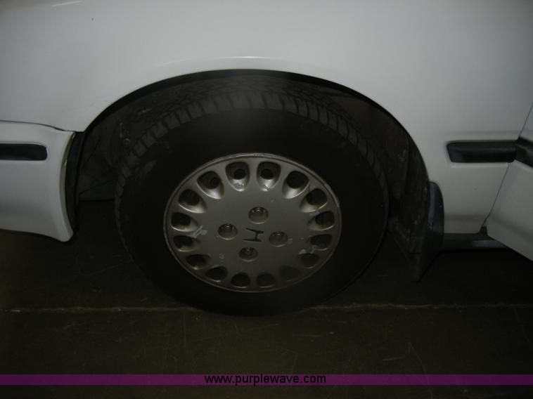 image for item D4682 1993 Honda Accord LX