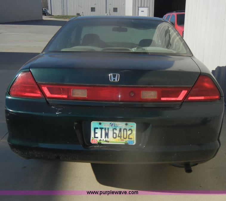 image for item D4684 1999 Honda Accord EX