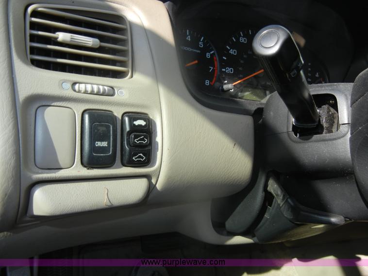 image for item D4684 1999 Honda Accord EX