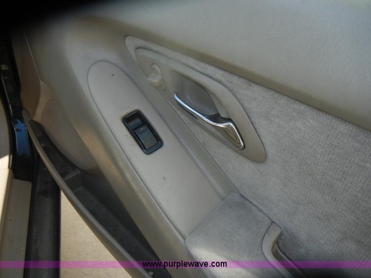 image for item D4684 1999 Honda Accord EX