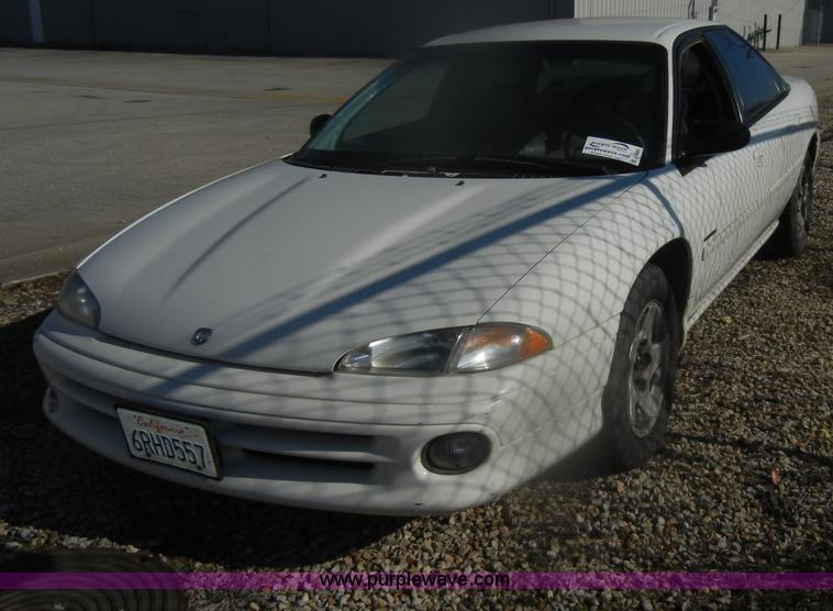 image for item D4685 1997 Dodge Intrepid