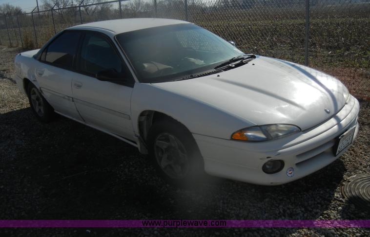 image for item D4685 1997 Dodge Intrepid
